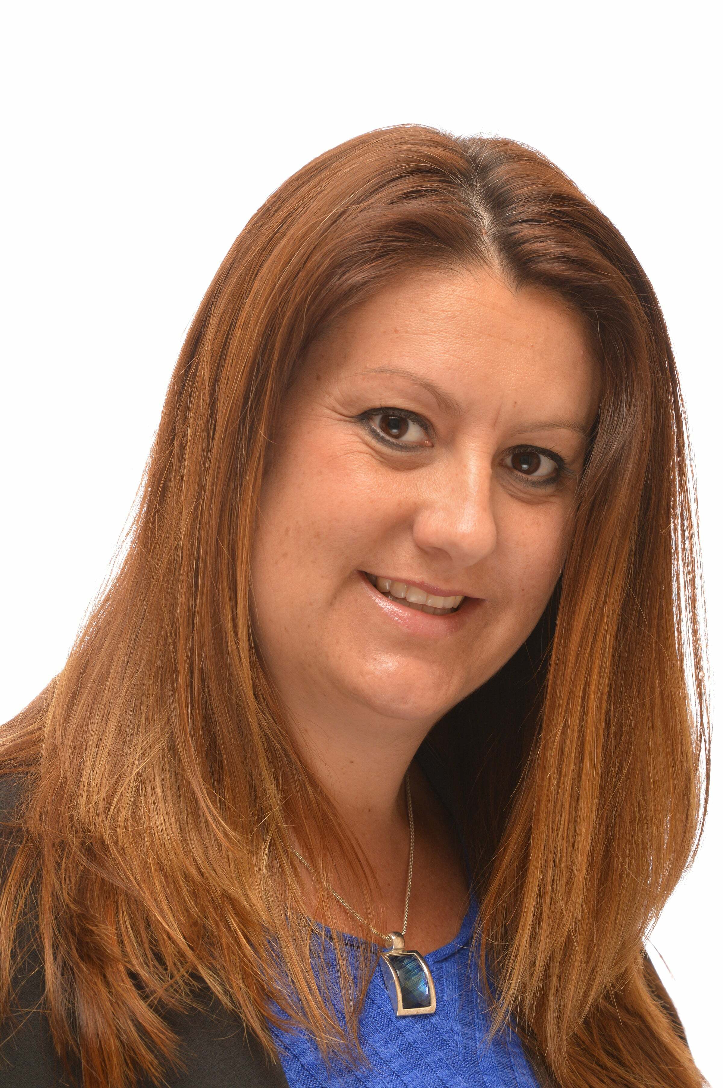 Laura Kelleher-Nichols
